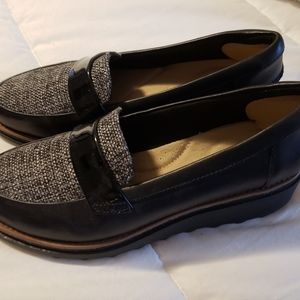 Clarks shoes
